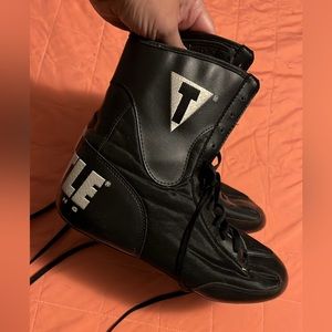 Title Boxing shoes